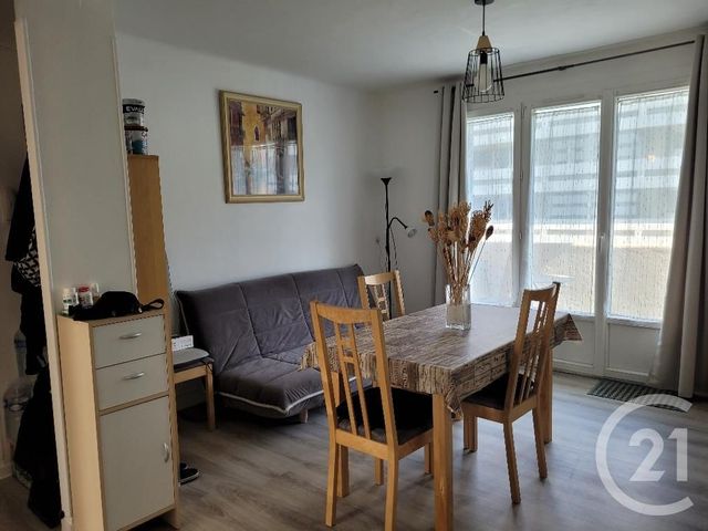 Appartement F3 à vendre - 3 pièces - 49.03 m2 - TOULON - 83 - PROVENCE-ALPES-COTE-D-AZUR - Century 21 Le Mourillon