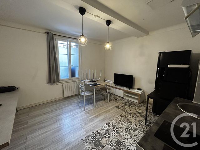 Appartement F2 à vendre - 2 pièces - 34.18 m2 - TOULON - 83 - PROVENCE-ALPES-COTE-D-AZUR - Century 21 Le Mourillon